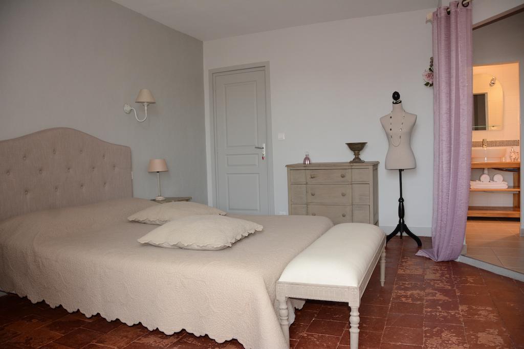 L'Aubinoise Bed & Breakfast Saint-Aubin-de-Luigné Rom bilde