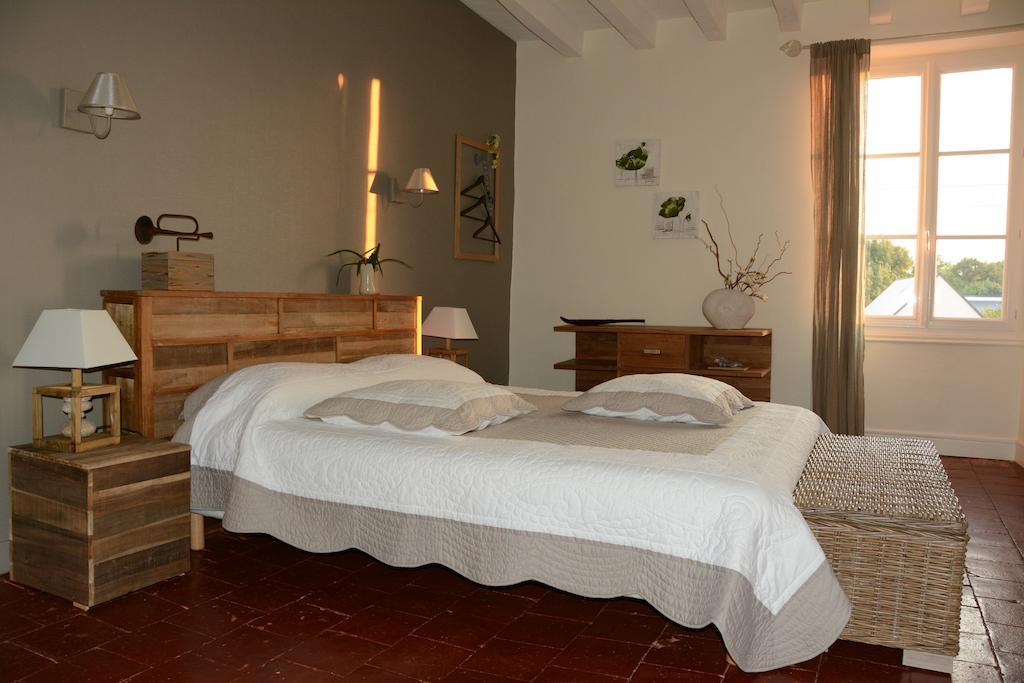 L'Aubinoise Bed & Breakfast Saint-Aubin-de-Luigné Rom bilde