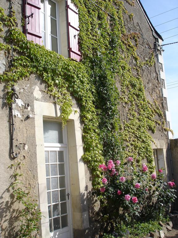 L'Aubinoise Bed & Breakfast Saint-Aubin-de-Luigné Eksteriør bilde